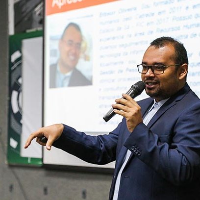 #10253 Palestra em Maracanaú apresenta a temática da entrevista de emprego