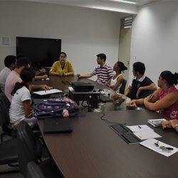 #10749 Reunião aborda itinerário do ônibus escolar