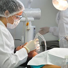 #10804 Campus de Crateús oferta assistência odontológica