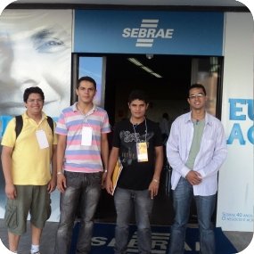 #11059 Alunos comparecem a evento empresarial