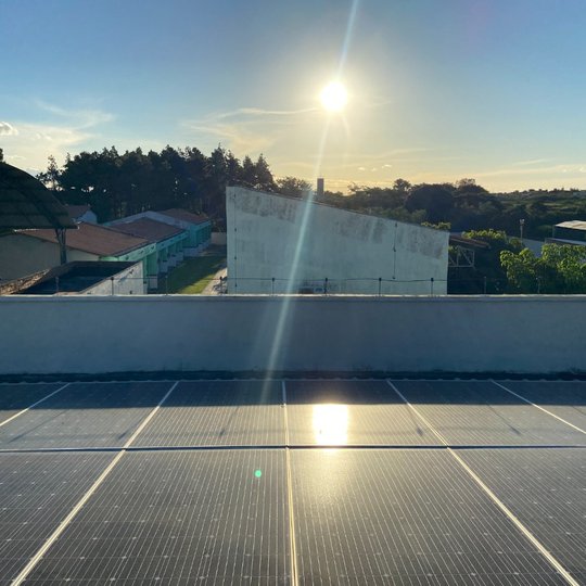 #11072 IFCE Tianguá instala placas de captação de energia solar