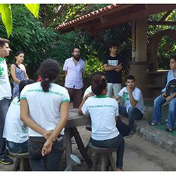 #11088 Alunos de Edificações avaliam possibilidades construtivas