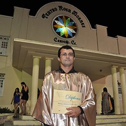 #11466 Aluno toma posse na Academia de Letras de Crateús