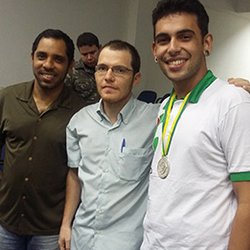 #11537 Aluno conquista medalha em olimpíada de Física