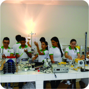 #11729 Tianguá investe em equipamentos para Física