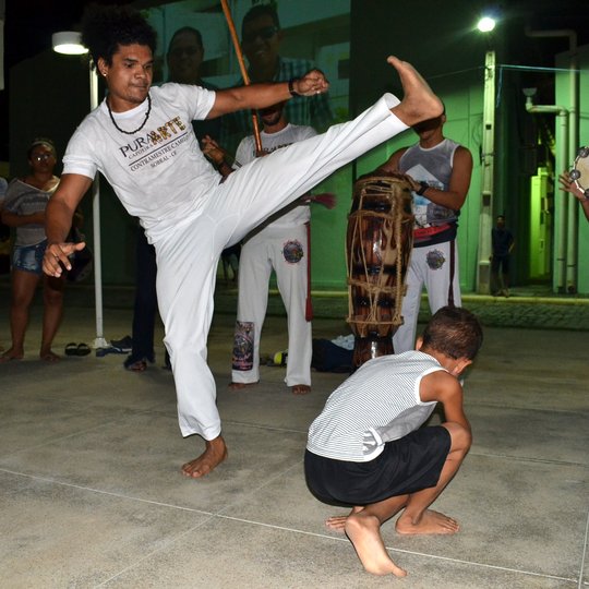#12268 Sobral oferta aulas gratuitas de capoeira para crianças