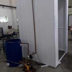 #12437 Sobral desenvolve cabine de esterilização