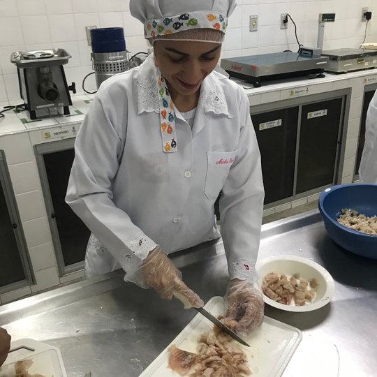 #12555 Sobral desenvolve pesquisa com hambúrguer de tilápia