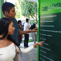 #13157 Campus de Fortaleza recebe sinalização interna