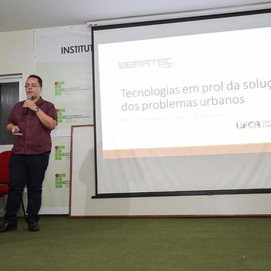 #13940 Possibilidades do uso da tecnologia encerram programação de palestras