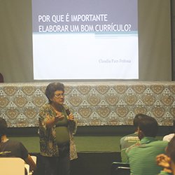 #13973 Crato: Feira de Profissões movimenta campus