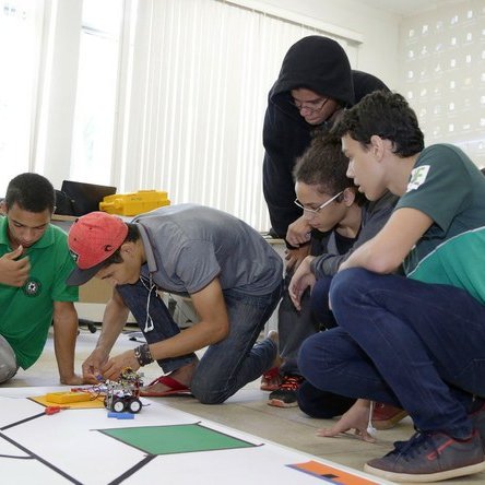 #14408 Estudantes participam de competição de robótica na Paraíba