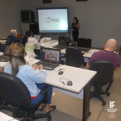 #14413 Docentes aprendem a utilizar a biblioteca virtual