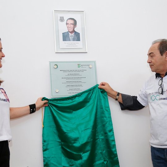 #14430 Homenagem ao professor José do Vale emociona amigos e familiares