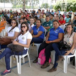 #14865 Campus participa de Feira da Agricultura Familiar em Porteiras
