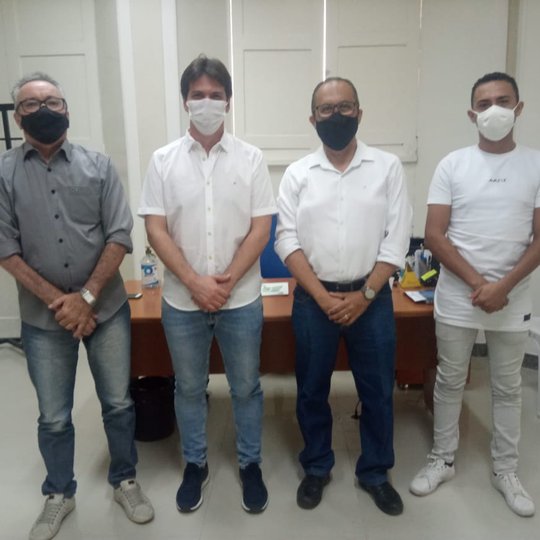 #15692 Campus Baturité firma parcerias com a prefeitura do município