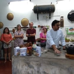 #15744 Estudantes participam de evento gastronômico