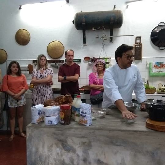 #15744 Estudantes participam de evento gastronômico