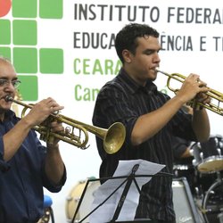 #16263 InstrumenTauá apresenta duetos de alunos e servidores