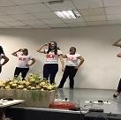 #17325 Alunos de cursos de línguas participam de Show de Talentos