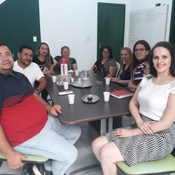 #17835 Docente do IF Tianguá se reúne com representantes de secretarias