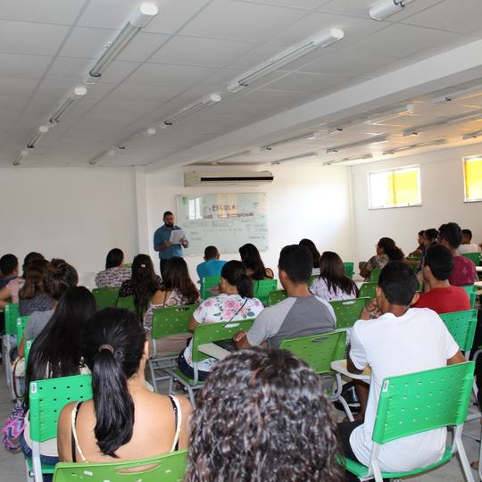 #17873 Paracuru recebe novos estudantes via lista de espera