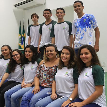 #18505 Alunos de Aracati estreiam em Olimpíada de História