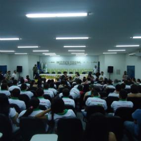 #19256 Formação docente é tema de encontro do Pibid