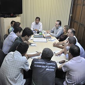 #20076 Reitoria propõe reuniões periódicas com servidores