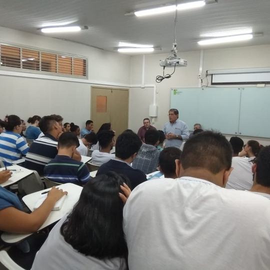#20132 Gestão do IFCE recebe entidades estudantis para diálogo