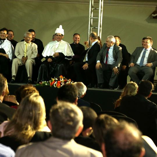 #20330 Cerimônia marca recondução de Virgílio Araripe ao cargo de Reitor