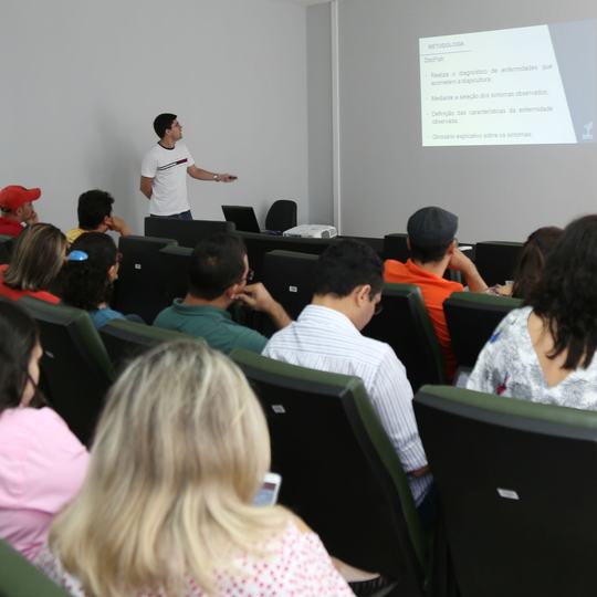 #20407 Professores do IFCE concluem especialização