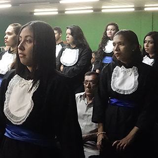 #20506 Alunos colam grau no campus de Aracati