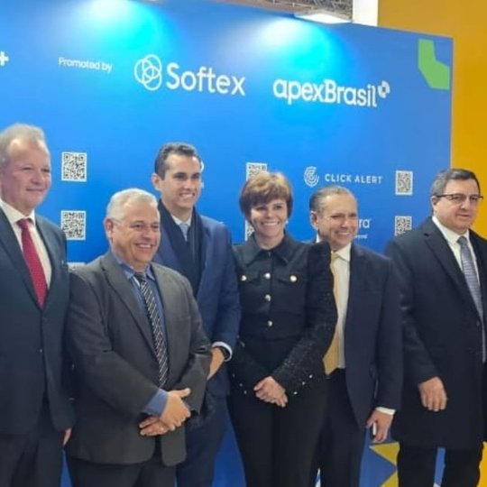 #20920 Reitor do IFCE participa do Mobile World Congress 2023