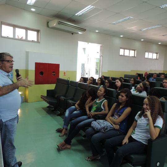 #2156 Campus recebe palestra sobre prevenção às drogas