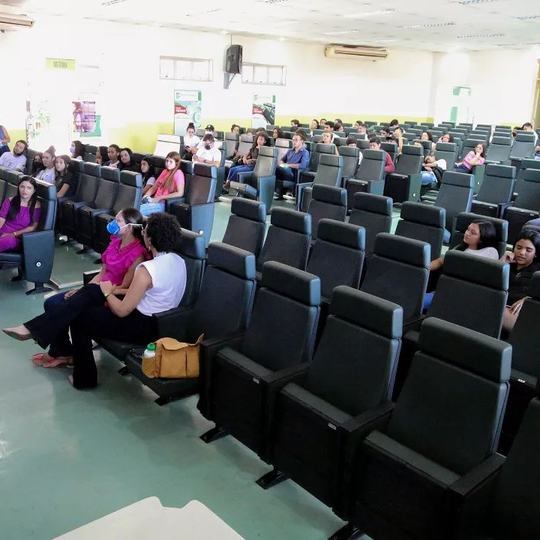 #2964 Agosto Lilás é tema de roda de conversa em Cedro