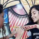 #6996 Estudantes comemoram aprovação no ensino superior