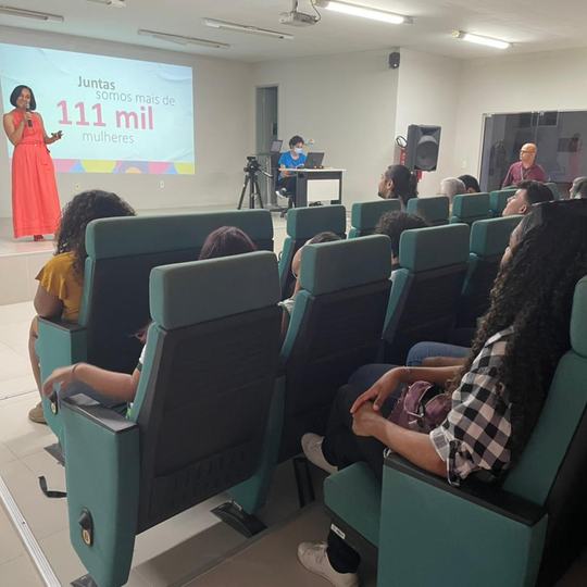 #7289 II EDUPE aborda empreendedorismo feminino e apresenta startups