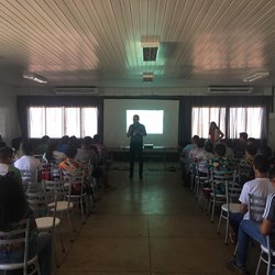 #7640 INEC apresenta Agroamigo a alunos do IFCE Umirim