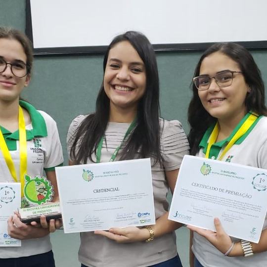 #9881 Limoeiro tem pesquisas finalistas na Febrace