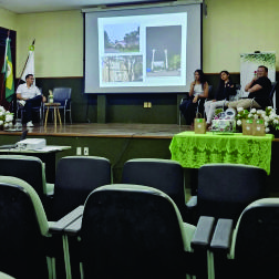 Mesa-redonda sobre o Ecomangue