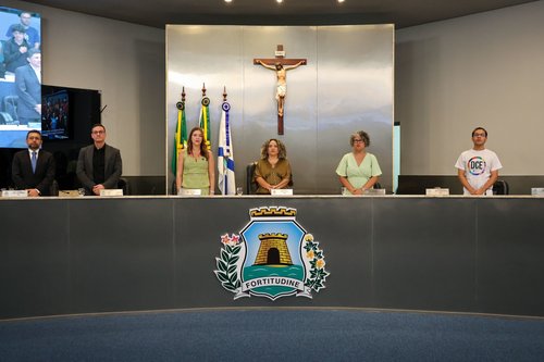 Mesa de autoridades