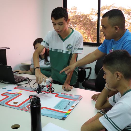 Robótica Pedagogia Canindé