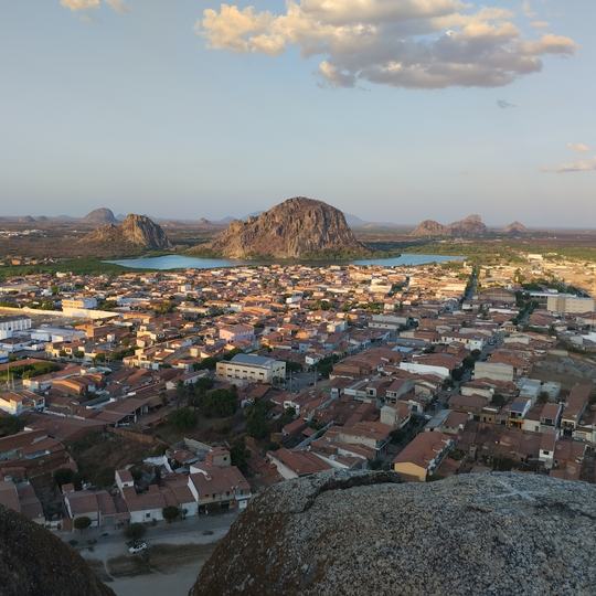Vista do campo de inselbergs de Quixadá