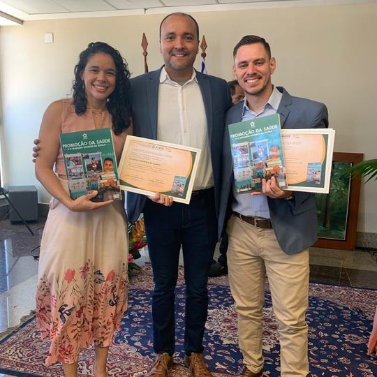 Professora Evelyne de Castro, professor Valter Barbosa Filho e professor Lucas Pereira (da esquerda para a direita)
