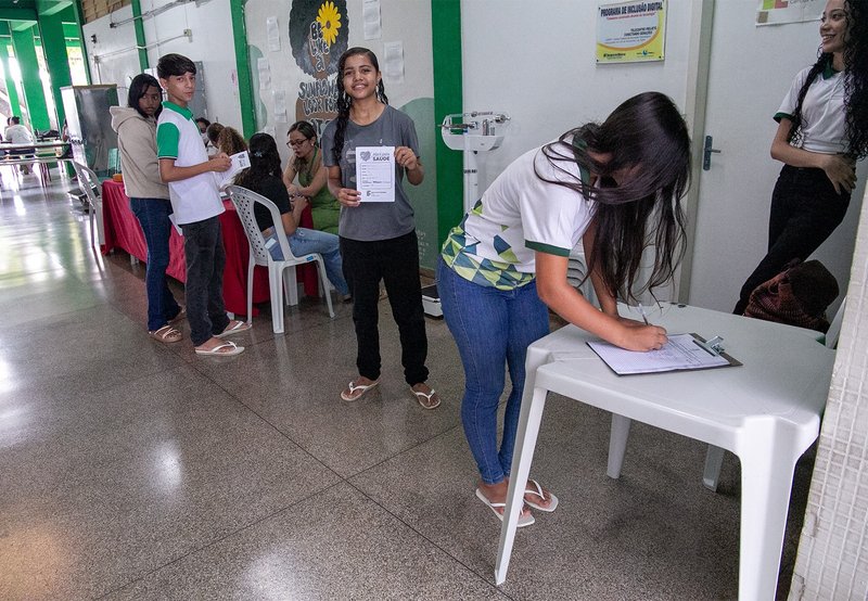 Alunos participam da ação "Abril pela Saúde"